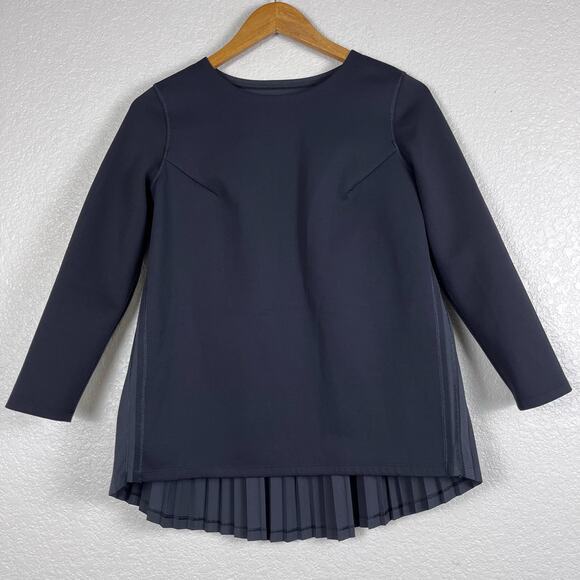 Lululemon Pleat On Top Womens Size‎ 4 Black Neoprene Accordion Back 3/4 Sleeve - Picture 1 of 6